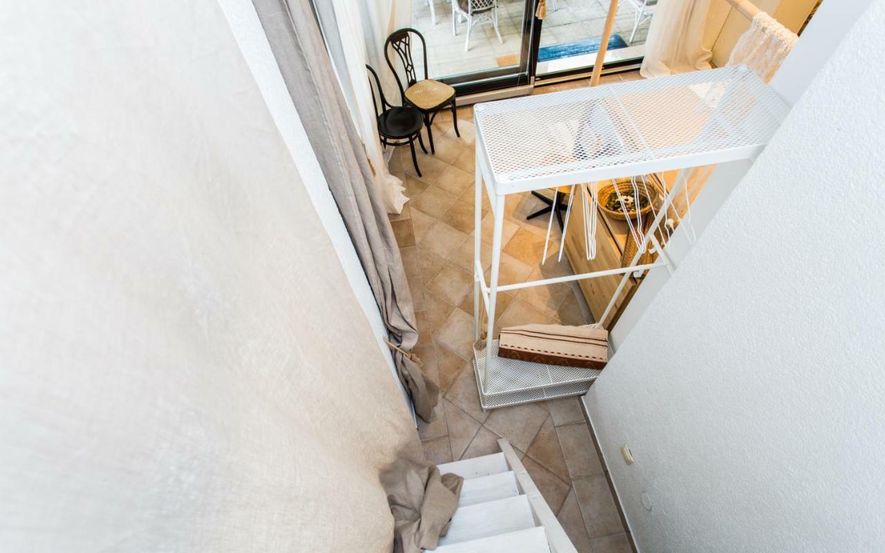 Studio Apartman Mija 2A **** Malinska Exterior foto